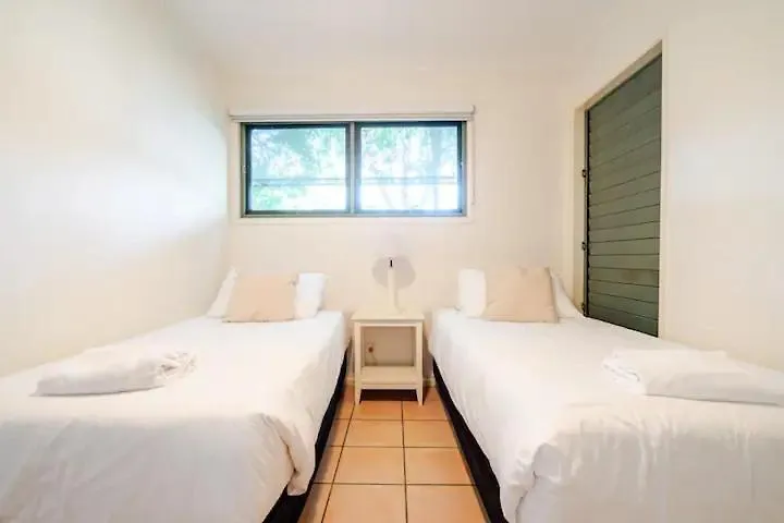 **** Aparthotel The Retreat Beach Houses Peregian Beach Australia