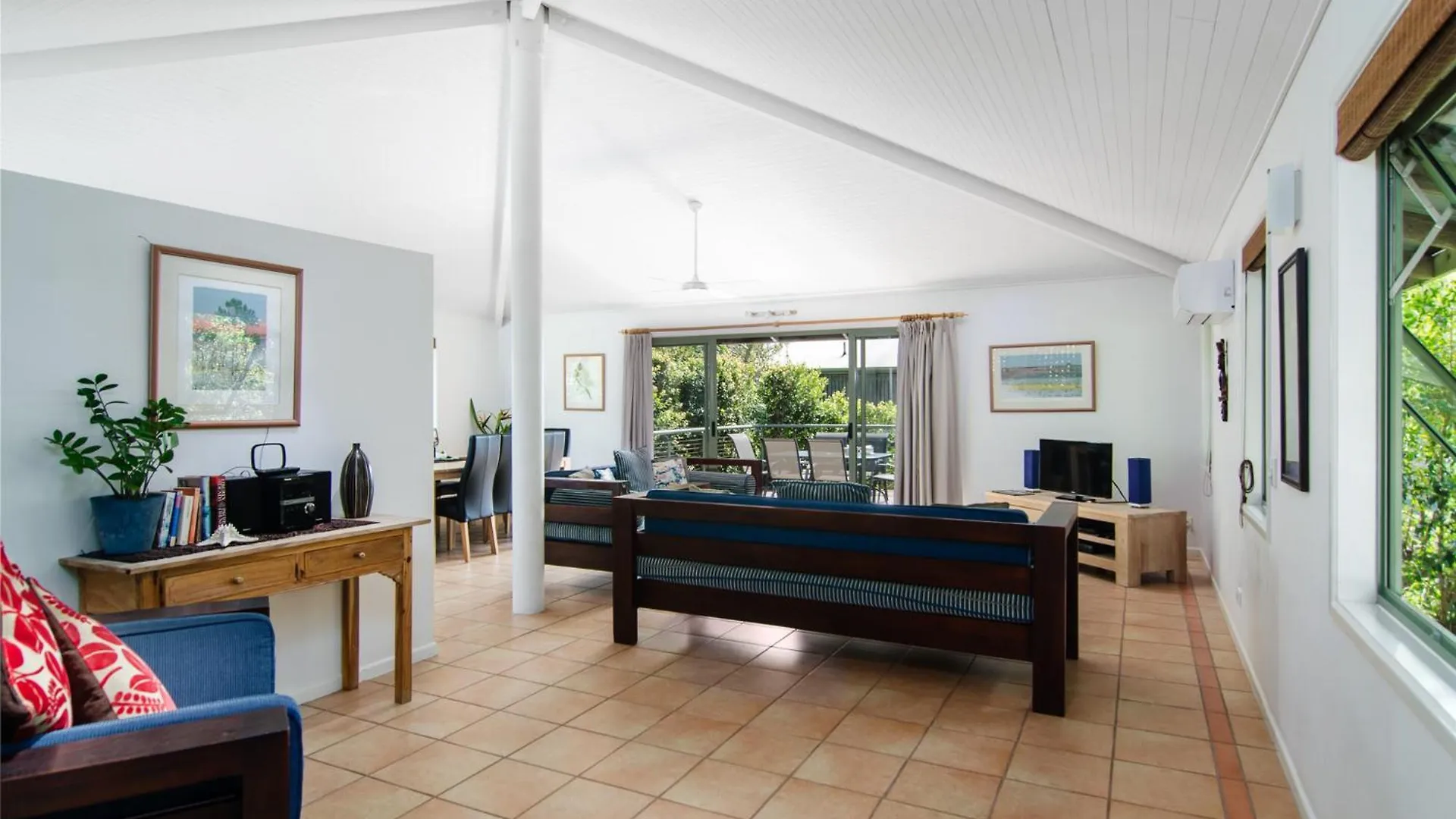 **** Aparthotel The Retreat Beach Houses Peregian Beach Australia